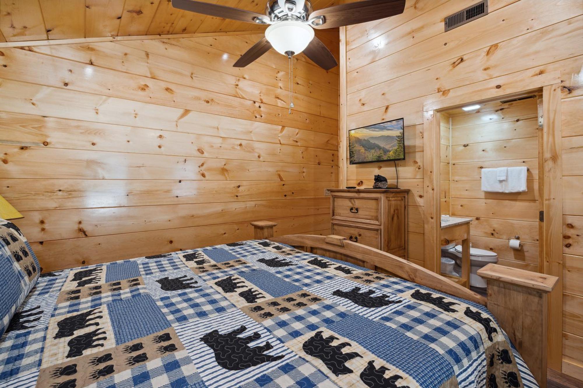 פיג'ן פורג' The 3 Bears Is A Newly Built 3 Bedroom Cabin Only 3 Minutes From The Parkway! מראה חיצוני תמונה