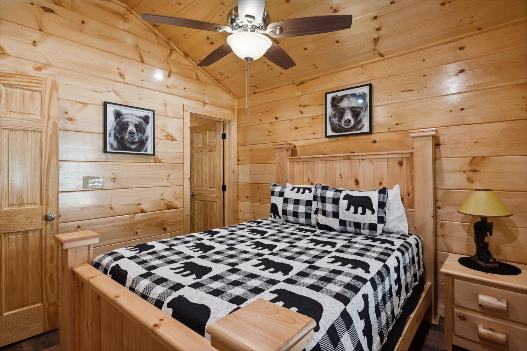 פיג'ן פורג' The 3 Bears Is A Newly Built 3 Bedroom Cabin Only 3 Minutes From The Parkway! מראה חיצוני תמונה